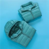 反季秋冬大码立领连帽羽绒服女士短款韩版轻薄款学生宽松外套