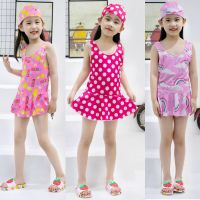 带帽新款儿童套装游泳衣连体女孩宝宝泳装学生泳裤大中童温泉泳衣