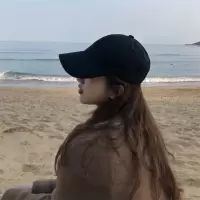 日系休闲简约大字母鸭舌帽子女春夏韩版百搭潮人街头显脸小棒球帽