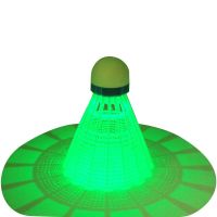 彩色发光塑料羽毛球 夜光尼龙羽球led电子灯带开关晚上打球的