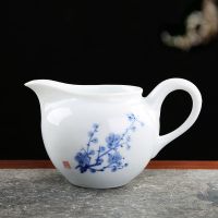 德化手绘公道杯 高白陶瓷分茶器茶海家用功夫茶具茶道配件公匀杯 梅花