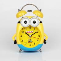 康巴丝闹钟学生语音可爱创意夜光灯贪睡懒人音乐双音儿童电池钟表 小黄人C款