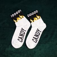潮牌INS原宿CHIC风火焰街头嘻哈滑板中筒棉袜子 男女情侣长袜子棉 白色一双