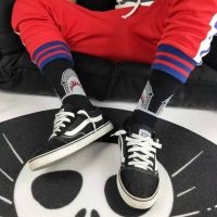 韩版ins潮牌全棉卡通鲨鱼原宿风情侣中筒袜子秋冬男女情侣长袜子 1双黑色鲨鱼 均码