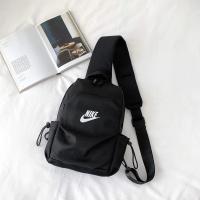斜挎包男胸包潮牌单肩包男士包包男生小背包休闲日系学生斜跨腰包 黑色