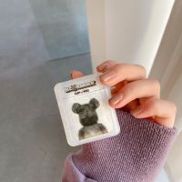 潮牌透明暴力熊AirPods1/2代保护套创意Pro3代苹果蓝牙耳机壳情侣 透明白色暴力熊+铁扣 AirPods1/2代