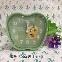 夜光可爱五角星卡通男女孩学生老人儿童创意床头闹钟铃马蹄表 绿南瓜
