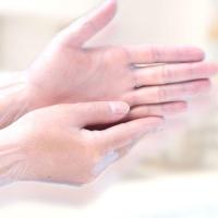 [秒发]恒昌青少年款一次性检查防交叉防护隔离PVC手套100只 S