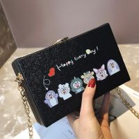 chic链条小包包新款2021卡通可爱女学生斜挎包ins超火个性单肩包 黑色6个小人