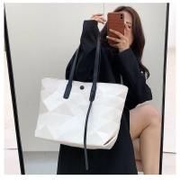 单肩包女学生学院风手提包包女大容量折叠菱格高级质感腋下大包包 白色