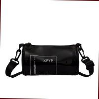 高级感透明果冻包包女2021夏新款潮chic港风斜挎包pvc塑料圆筒包 黑色