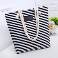 2021年新款麻绳条纹单肩手提包包女韩版帆布购物袋大容量包学生包 黑色 横条纹皮标黑色