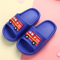 宝宝男童男孩小汽车小孩防滑软底室内家用儿童凉拖鞋夏3-12岁 1918-30宝蓝消防车 150码内长约14.8厘米