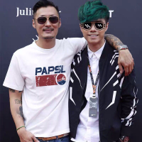 余文乐夏季短袖T恤男潮流宽松半袖ins潮牌学生大码纯棉体恤男衣服 白色-可乐 XS码(100斤以下)