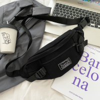 ins日系原宿暗黑风胸包女 韩国百搭少女港风腰包男学生帆布斜挎包 黑色(无挂件)