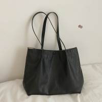 夏季大容量包包女2021新款潮时尚托特包百搭ins学生上课单肩大包 黑色不带挂件