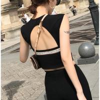 花花家夏季新款修身短款无袖小心机t恤女背心漏后背上衣韩潮 白色 【秒发】 S