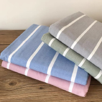 蓝色粗布条纹床单