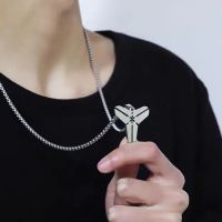 新款嘻哈科比曼巴毒蛇十字架项链男女生篮球迷吊坠潮节日礼物饰品 普通包装剑鞘款