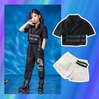 女童t台模特走秀潮服时装秀女孩爵士舞露脐霸气服装儿童街舞套装 黑色小西服+白色牛仔裙裤 110 建议身高106-115厘