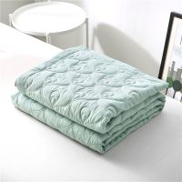 夏凉被单人水洗棉夏被可机洗成人夏被夏季薄被子夏天空调被双人 凤尾花草绿 150+200厘米单人1.8斤