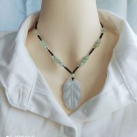 母亲节礼物天然A货翡翠和田玉项链绳玉髓女吊坠可调大小 (可) 黑绳玉叶