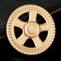 不锈钢指尖陀螺成人edc手指陀螺男孩减压玩具指间螺旋多款式 金色轮毂