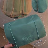 ins风防水折叠化妆包大容量化妆品收纳包便携旅行悬挂拆卸洗漱包 湖绿款