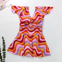 2021年兴·华尔特新款大码加肥裙式遮臂显瘦连体平角裤温泉泳衣 珊瑚色 彩波红 L