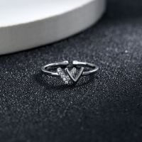 王一博肖战博君一肖同款项链饰品W字母戒指套装学生韩版设计ins风 W戒指