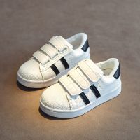 儿童小白鞋2021年春秋季新款男童板鞋贝壳头女童休闲鞋宝宝鞋春款 077黑色单鞋款 21码(内长13.5cm)