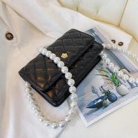 沈梦辰同款小香风发财包2021韩版新款仿真皮包斜跨珍珠链条小方包 黑色金花