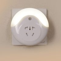 [光控/遥控可选拍]led遥控小夜灯插电插座灯喂奶卧室床头夜光灯 光控版(白光)-不带遥控器
