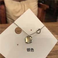 不褪色钛钢保色金币钱币项链女实心双爱心锁骨链ins长吊坠毛衣链 方牌 银链