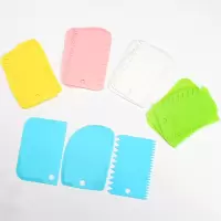 蛋糕奶油双面可用锯齿刮板烘焙刮面抹面抹平神器家用抹奶油的工具 (颜色随机)奶油刮板3件套