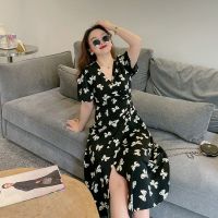 2021大码女夏装一片式v领雪纺蝴蝶结碎花短袖连衣裙胖mm遮肚显瘦 黑色蝴蝶结 穿法,不懂问客服 L