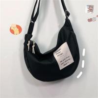 日系ins韩国文艺帆布小包包女原宿港风ulzzang斜挎包学生饺子包潮 黑色