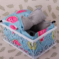 小宠加厚保暖棉窝飞松鼠幼鼠蜜袋鼯窝秋天冬天四季棉窝可悬挂棉窝 蓝色西瓜 不含铁窝