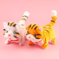电动毛绒玩具小猫小兔子前进走路会叫眼睛发光新奇特创意毛绒玩具 不带电池 牵绳猪1只