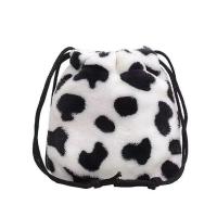 蜜袋鼯蜜袋鼬外出包仓鼠用品睡袋窝外出包袋随身安检把玩包防咬袋 黑白牛奶