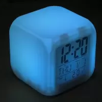 蔡徐坤偶像练习生同款周边七彩闹钟时钟led小夜灯创意DIY生日礼物 空白闹钟 闹钟[配电池+电源线]