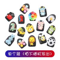 汽车粘贴式车载前排小挂钩摆件装内饰用品多功能置物隐形卡通可爱 随机款式[1个装]