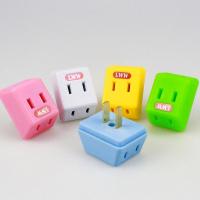 新款多功能三合一插头无线迷你插座转换器扩展转换电源插头魔方小 一转三转换插座颜色随机发 1个