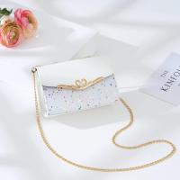 包包女2021新款斜挎包女士洋气单肩包潮韩版百搭小香风链条手提包 小号 白色(没有挂件)