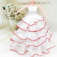 换装30厘米瘦娃娃衣服鞋子通用随机大裙小短裙10件一包注意看详情 1件图片一样5层婚纱大裙 适合30厘米高瘦的娃娃穿看详