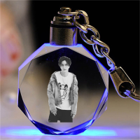 生日礼物女生闺蜜薛之谦同款周边发光钥匙扣挂件演员粉丝应援挂件 不刻字(光要图案) 薛之谦 01