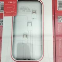 充电宝自带线手机快充器多功能一拖三线三合一户外移动电源应急充 白色 10000毫安