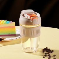 英国品牌同款玻璃杯创意女生杯子带吸管简约咖啡杯奶茶杯大容量杯 米白色 350ml+吸管
