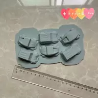 新品卡通8连大汽车硅胶滴胶石膏冰块模具 6连小汽车