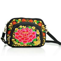 新款云南民族绣花包双面刺绣帆布零钱包手机包女士迷你斜跨小包 红牡丹